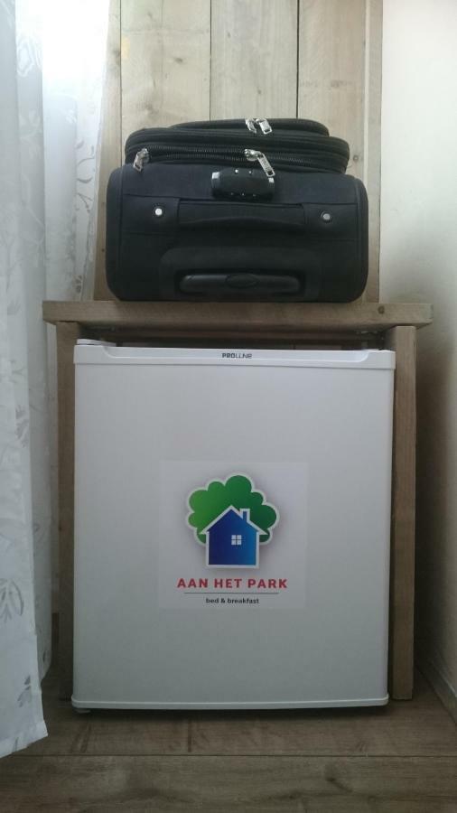 B&B Aan Het Park Eindhoven Luaran gambar
